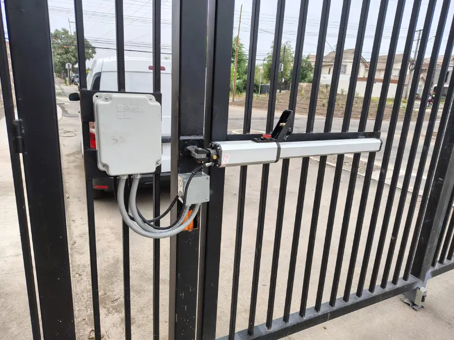 instalación de motores para portones - Buin